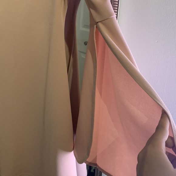 BEAUTIFUL BOOHOO dress for a night out or winter wedding - Picture 5 of 5